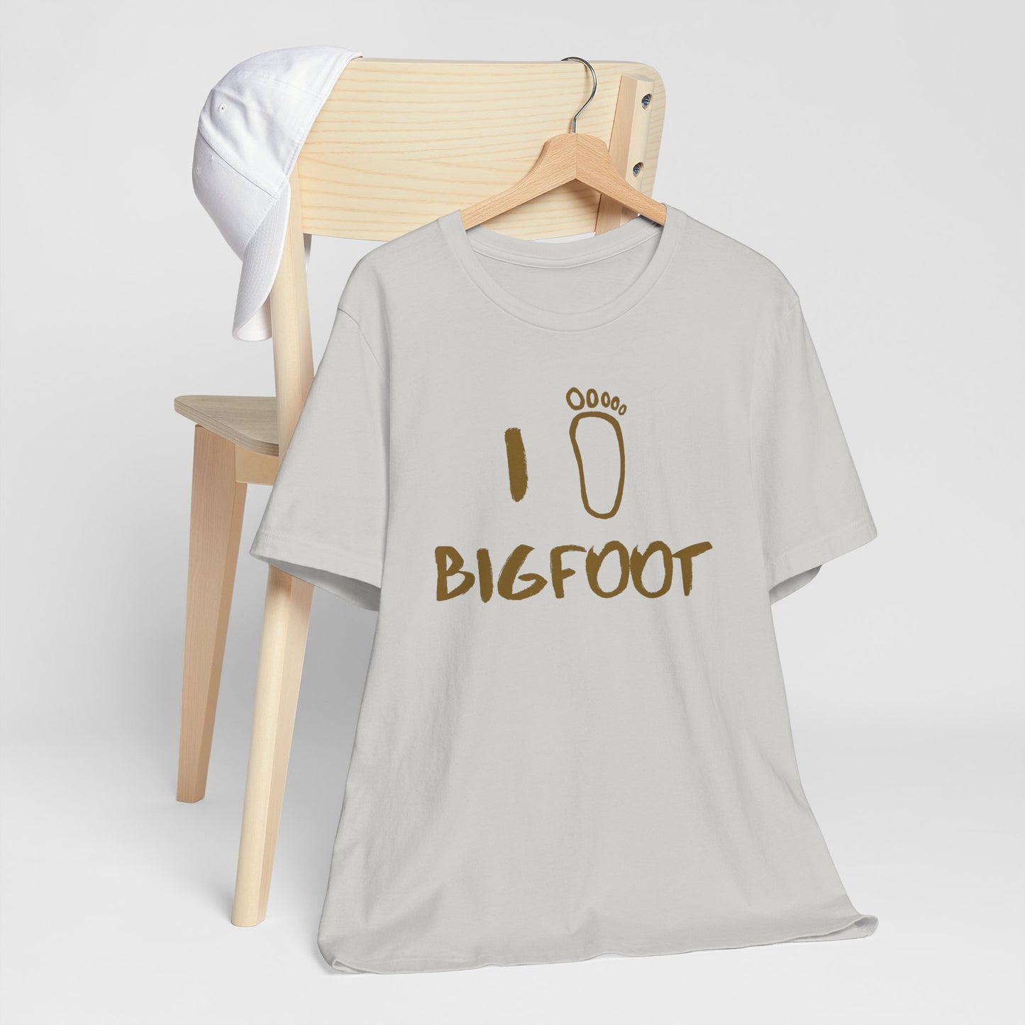 This Bigfoot Teeshirt is perfect for the Cryptid lover in your life. Featuring a Sasquatch Foot Print Crptozooalagy enthusiasts will love it